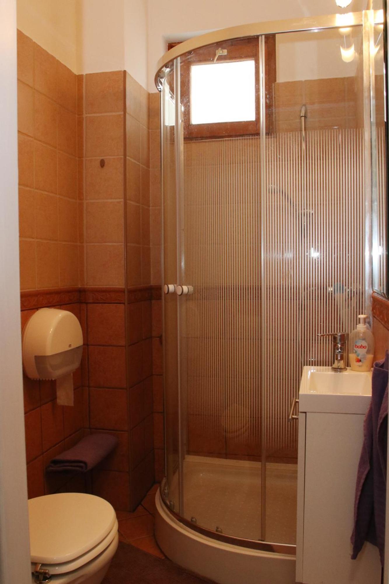 Tulipan Apartman Гёдёллё Экстерьер фото